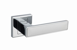 KLAMKA CONCEPT KCK 700/800  ROZETA KW. CHR./BIAŁY