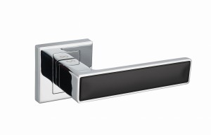 KLAMKA CONCEPT KCK 700/200  ROZETA KW. CHR./CZARNY